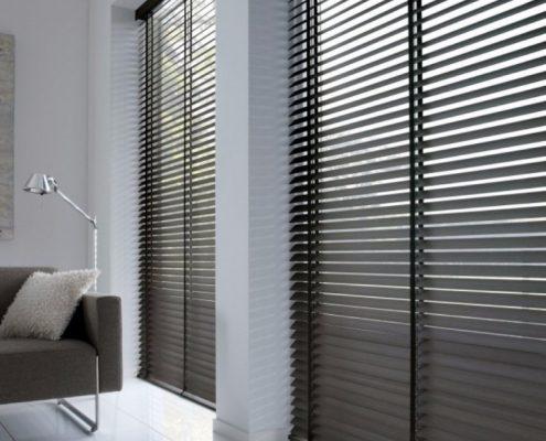 Houten jaloezieën Houten jaloezieën