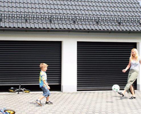 Rolpoort garagedeur, Deco Zonwering 1
