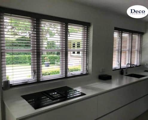 Houten jaloezieën Houten jaloezieën