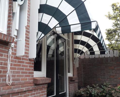 Houten markiezen Houten markiezen als zonwering