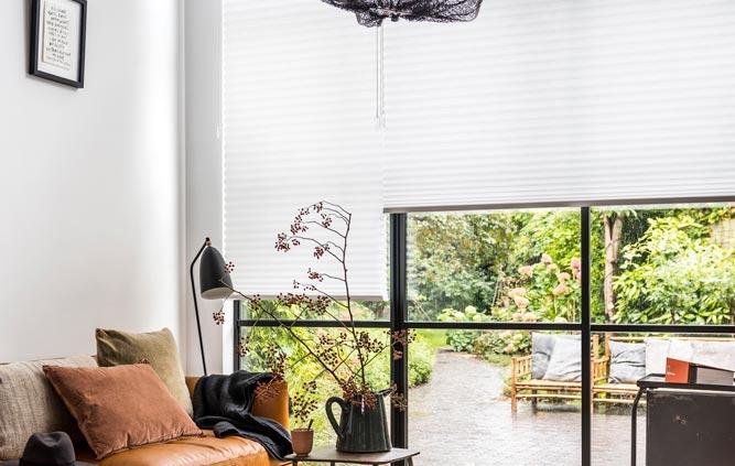 plissegordijn-dupli-deco-zonwering-heesch-1 Zonwering nodig in de regio Eindhoven? Neem contact op met Deco Zonwering!