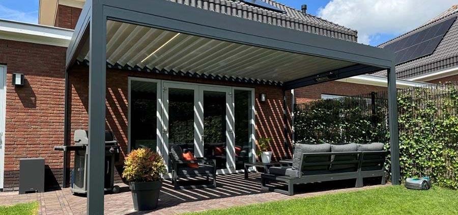 stobag bavona lamellen overkapping Lamellen overkapping Stobag Bavona voor een ideale buitenruimte