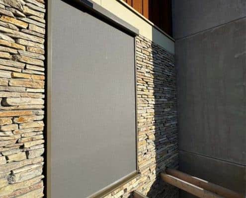 windvaste-screen-hof-van-heesch-solar-somfy Windvaste Somfy screens in zelfde ralkleur als kozijn