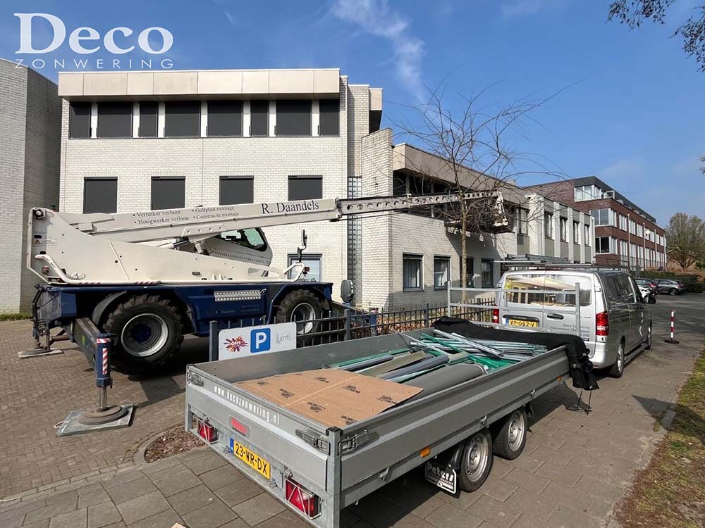 zonwering-oss-solar-screen windvaste screens van Heroal ByMichel door Deco Zonwering uit Heesch