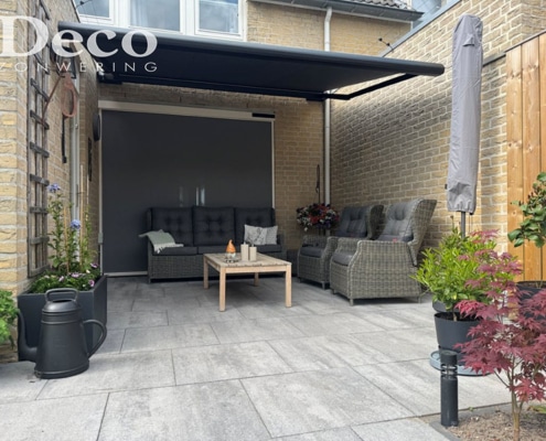 Zonnescherm_Brustor_50_XL_en_Somfy_Solar_screens-heesch Brustor knikarm zonnescherm Heroal screens van ByMichel in Heesch